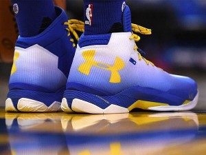 アンダーアーマー UA CURRY2.5-